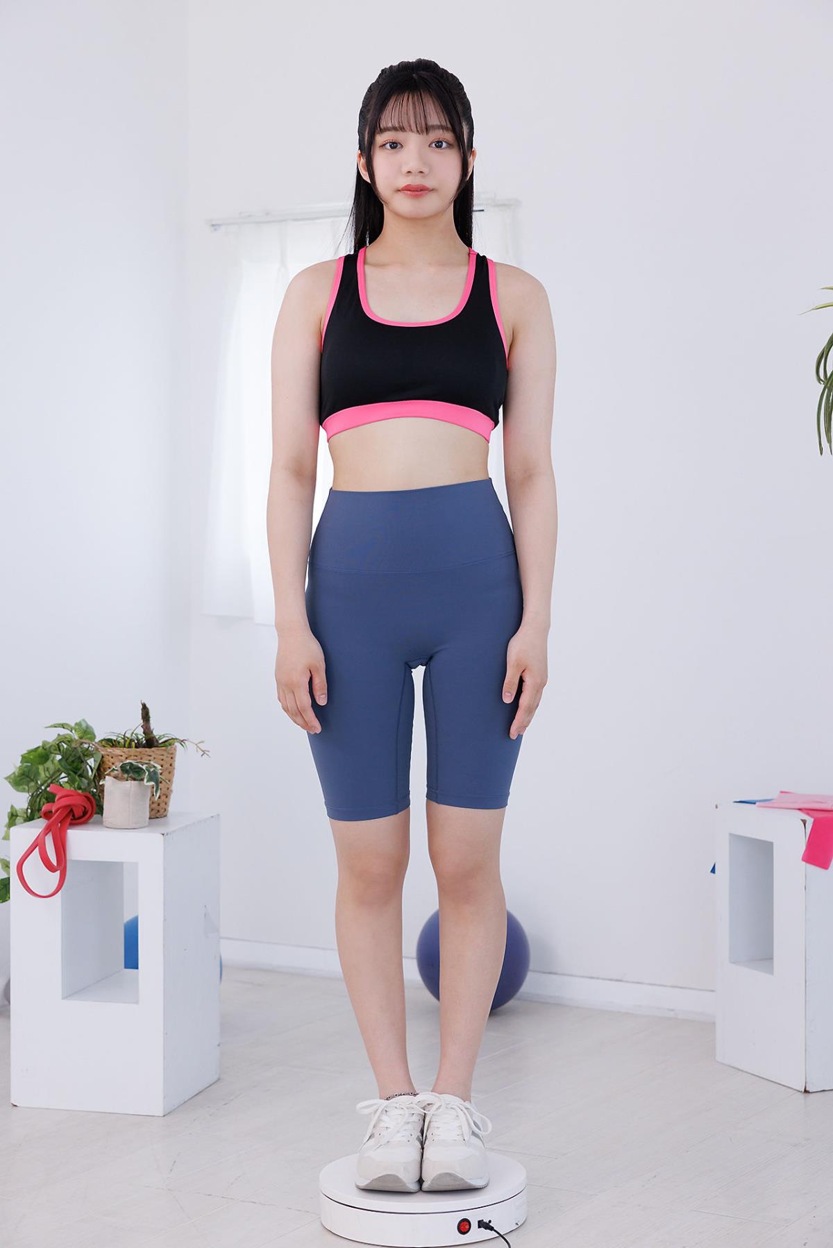 Minisuka.tv Hinano Yuki 優木ひなの - Regular Gallery Set 4.02 写真 (36P)